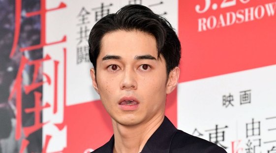 東出昌大の離婚後イメチェン姿が物議 夏休みの小学生か と失笑の声も Hachibachi 東出昌大の離婚後イメチェン姿が物議 夏休みの小学生か と失笑の声も Hachibachi