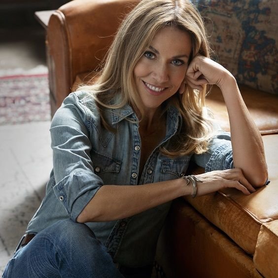 how old is Sheryl Crow