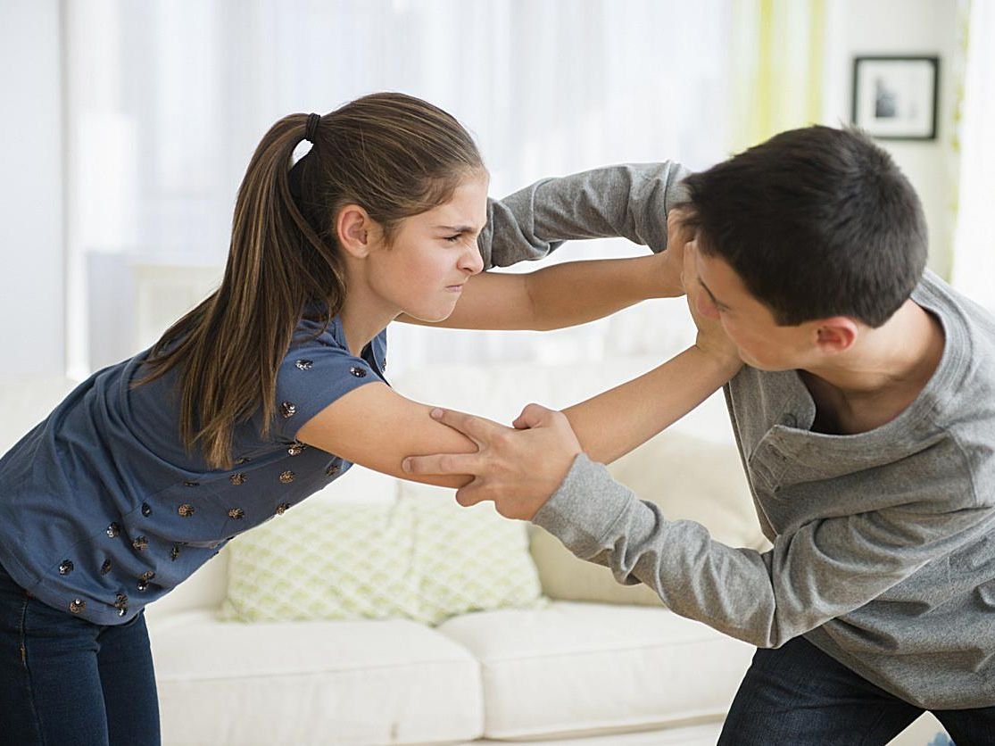 Qué hacer cuando los hijos se pelean