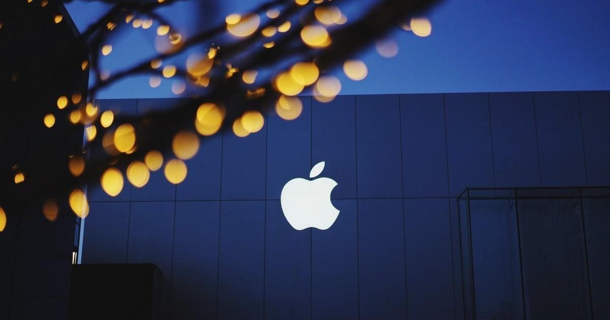 apple logo e1598059096812.jpg?resize=412,232 - Incroyable : La capitalisation boursière d'Apple s'élève à 2 000 milliards de dollars