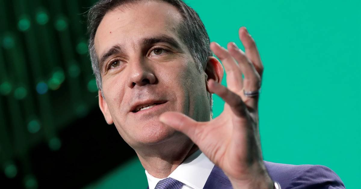 If You Want To Party, No Lights And No Pools - LA Mayor Vows Strict Cutoffs For Partygoers ec8db8eb84ac 3 15.jpg?resize=732,290 - If You Want To Party, No Lights And No Pools - LA Mayor Vows Strict Cutoffs For Partygoers