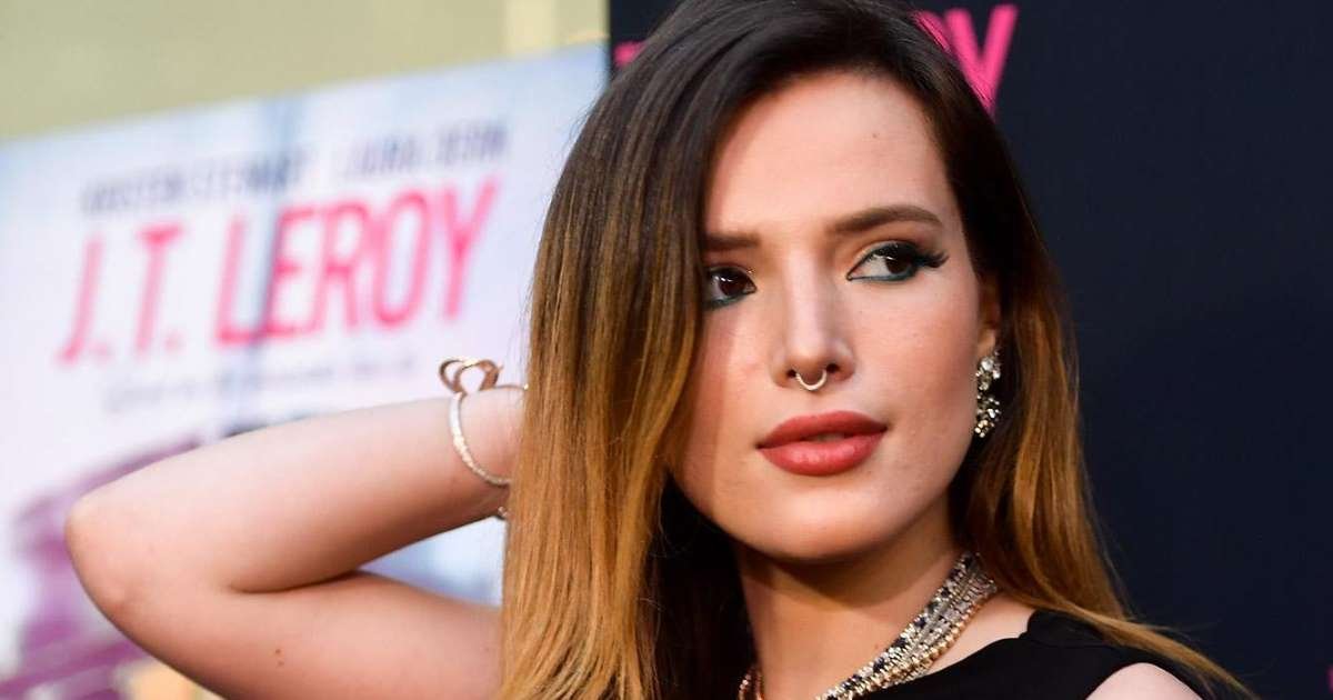 ec8db8eb84ac 3 30.jpg?resize=1200,630 - Bella Thorne, Once Disney Actress, Now Earns $1mil A Day Over Explicit Self-Videos On OnlyFans