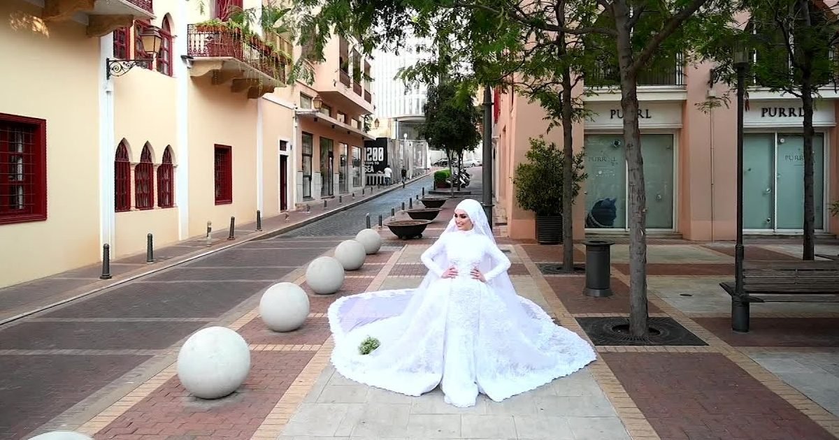 maxresdefault 3 1 e1596733997204.jpg?resize=1200,630 - Liban : Un couple célébrait leur mariage au moment de l'explosion à Beyrouth