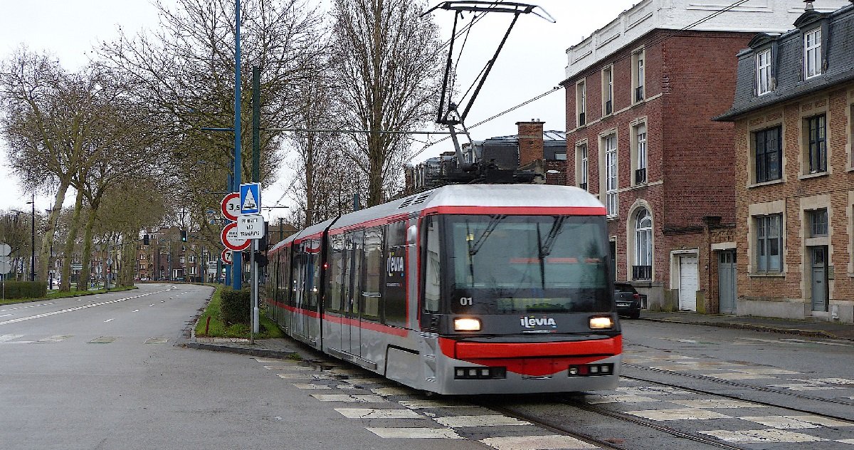 meb.jpg?resize=412,275 - Un conducteur de tram a (encore) été violemment agressé pour avoir demandé de porter un masque