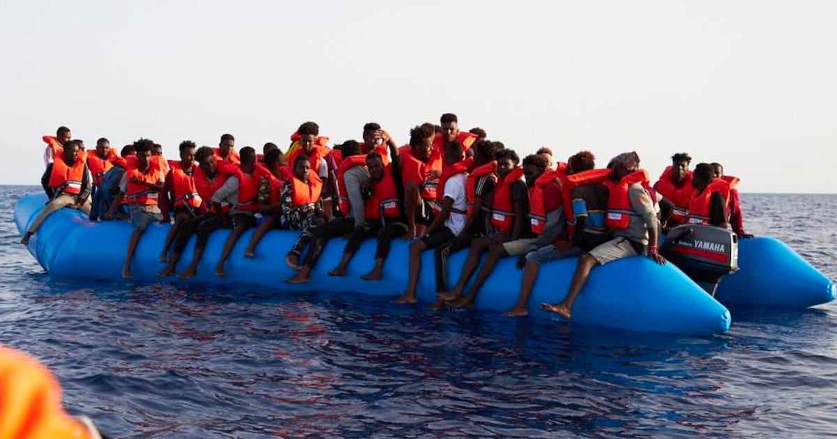 naufrage 1.png?resize=1200,630 - Le naufrage d’un bateau de migrants au large de la Libye a fait au moins 45 morts