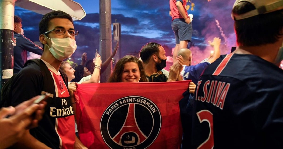 psg 1.jpg?resize=412,275 - Marseille: ce dimanche, il sera interdit de porter un maillot du PSG dans le centre-ville