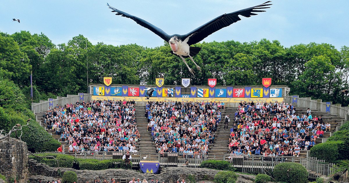 puy du fou.png?resize=1200,630 - La préfecture de Vendée revient sur sa décision et n’accordera pas de dérogation au Puy du Fou