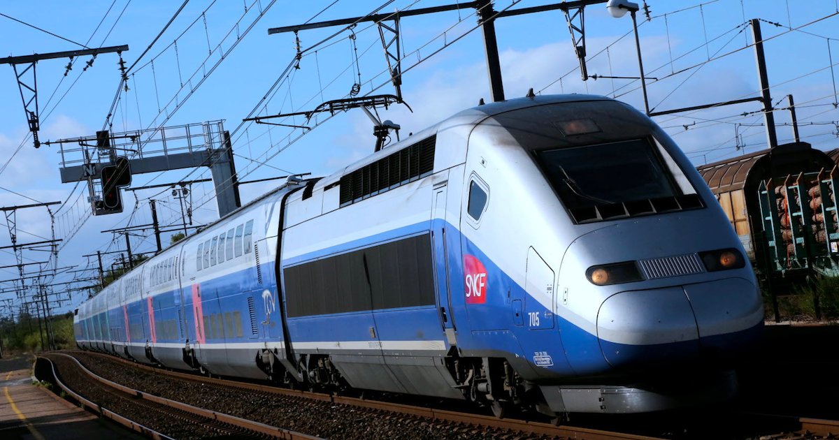 sncf.png?resize=1200,630 - La SNCF contrainte de débarquer un passager du TGV Paris-Nice qui refusait de porter un masque