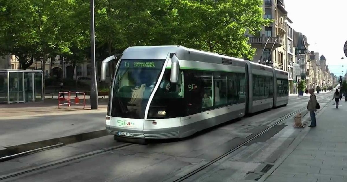 tram.jpg?resize=412,275 - Nancy: un homme a menacé une contrôleuse de tramway parce qu'il ne voulait pas porter de masque