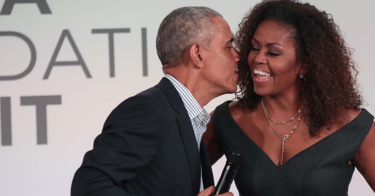 1456642666 bld online 2 e1601053601748.jpg?resize=1200,630 - Barack et Michelle Obama sont l'homme et la femme les plus admirés au monde