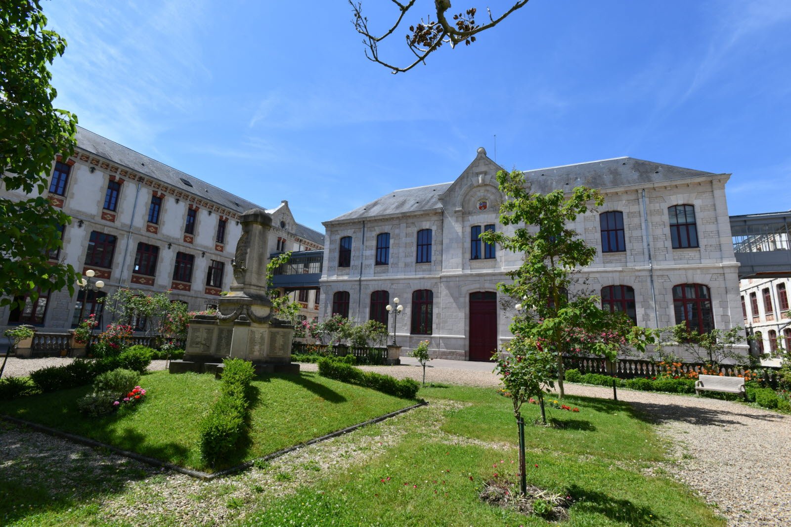 Le Plus Beau Lycee De France Le Plus Beau Lycée De France - Communauté MCMS