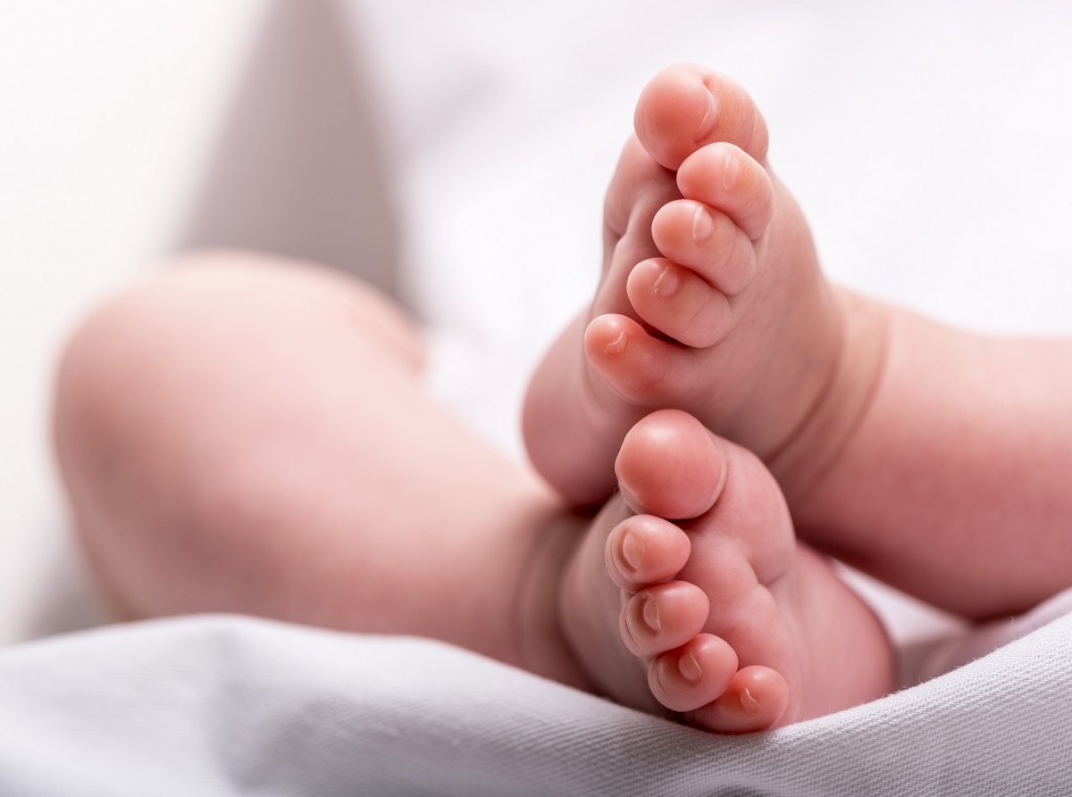 Los pies de los bebés: cuidados, evolución y calzado. Guía completa para padres y madres | Podoactiva. Líderes en Podología