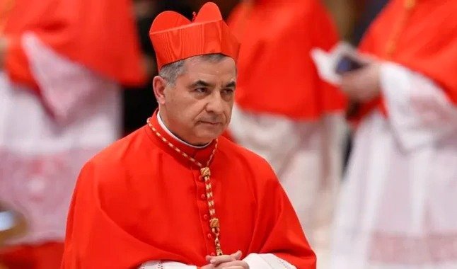 Giovanni Becciu, cardenal acusado por malversar miles de dólares - Canal 2