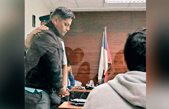 Hombre que intentó quemar casa de su ex pareja quedó en prisión preventiva por desacato