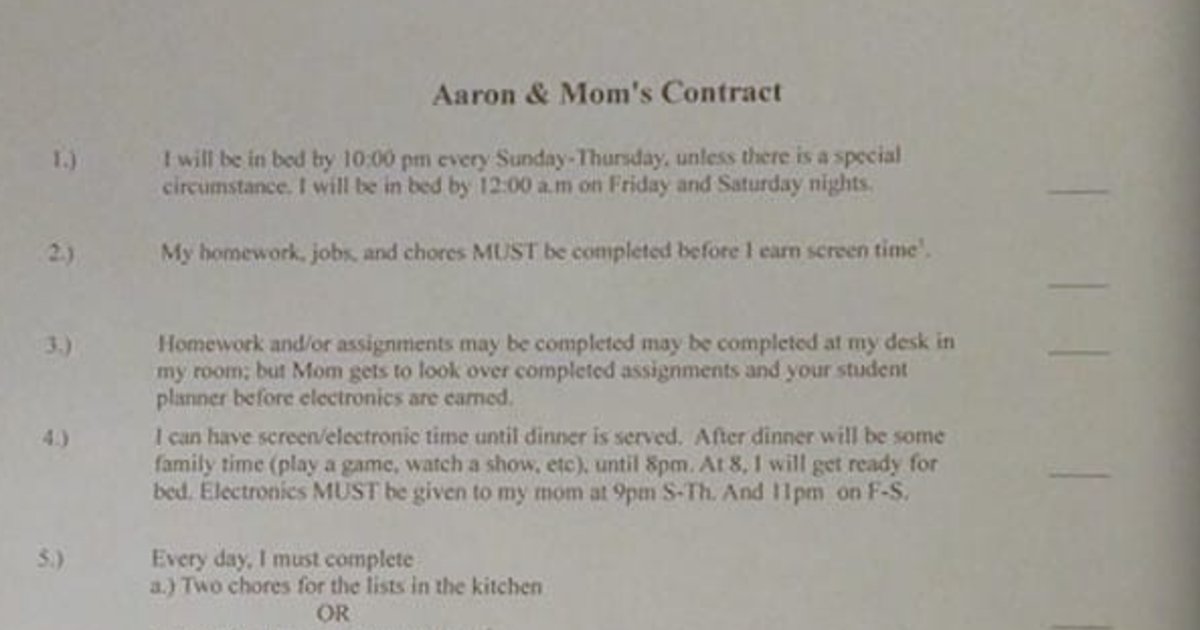 aaron mom contract.jpg?resize=412,275 - Mother Made A Clear List Of Guidelines To Treat Her Son Like An Adult