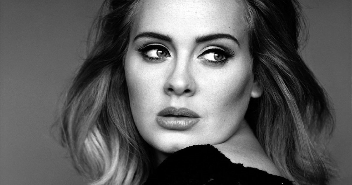 adele.jpg?resize=412,275 - Instagram: pourquoi la dernière photo postée par Adèle fait polémique ?