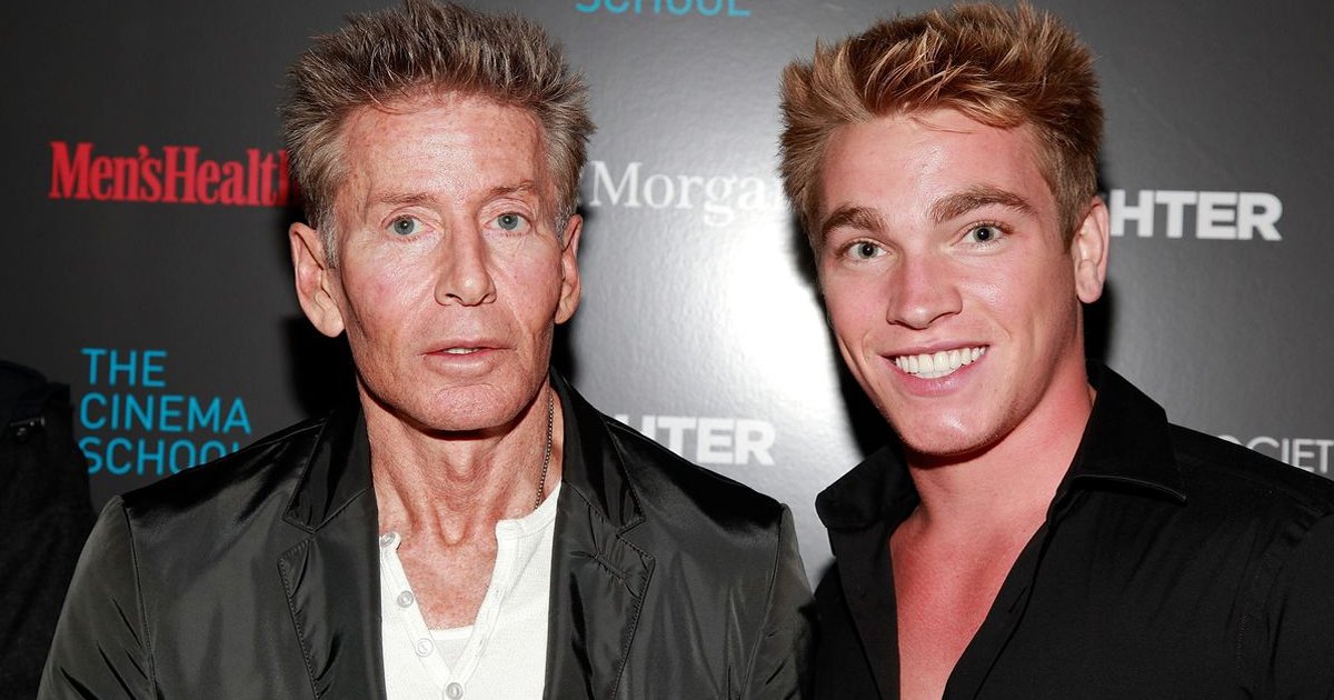 adgadg.jpg?resize=412,275 - Calvin Klein’s Boyfriend Reveals He’s Straight And It’s Raising Eyebrows