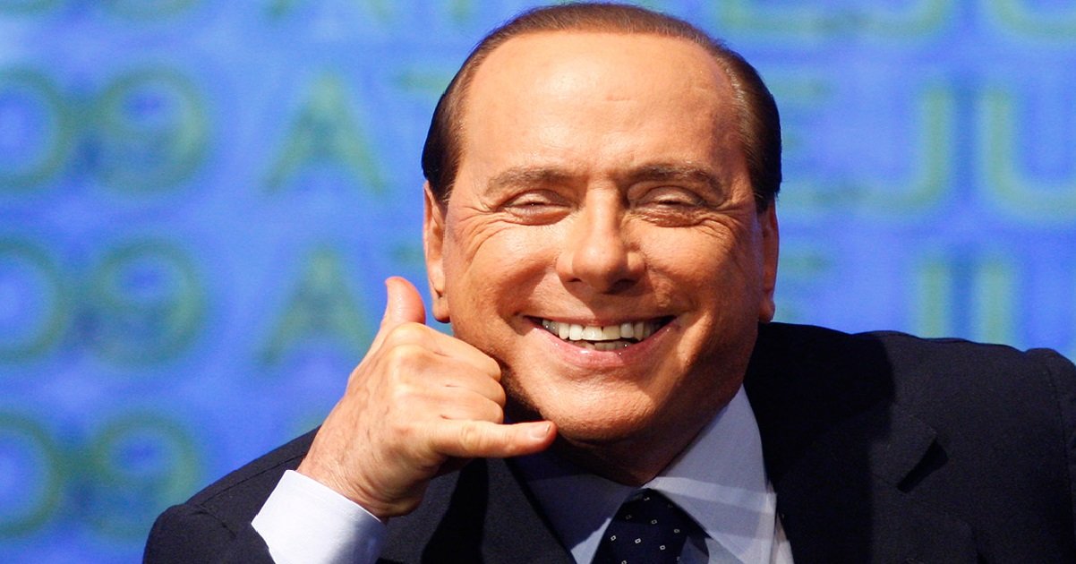 berlusconi.jpg?resize=412,275 - Italie: l'ex président Silvio Berlusconi a été testé positif au coronavirus