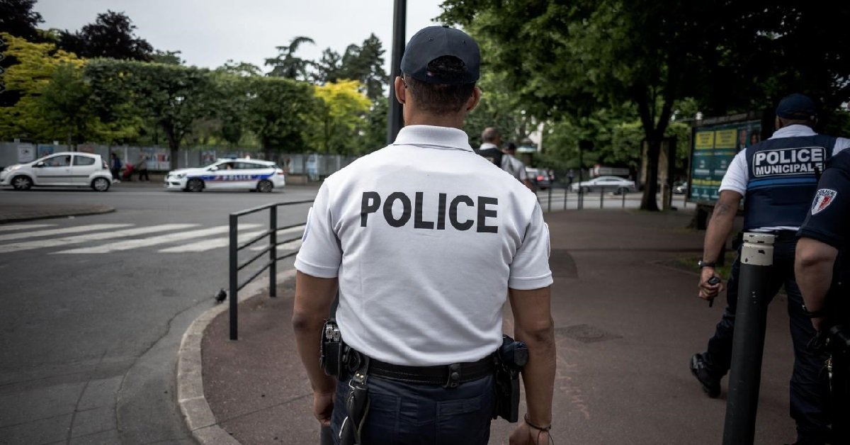 defe.jpg?resize=412,275 - Val-de-Marne: il frappe violemment sa femme avant de jeter son fils par la fenêtre