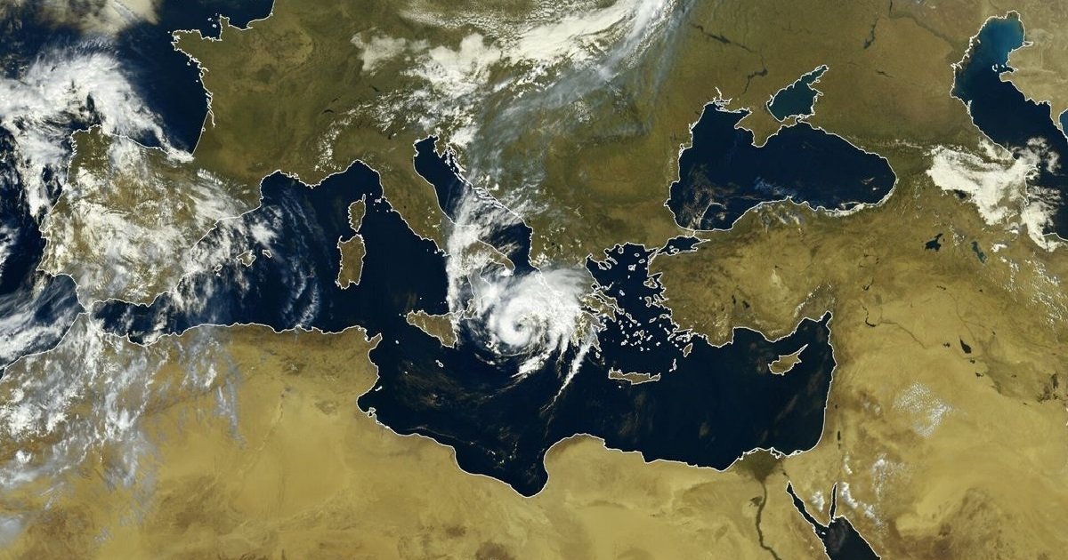 ianos3.jpeg?resize=412,232 - Tempête: la Grèce a été frappée par l’ouragan méditerranéen Ianos