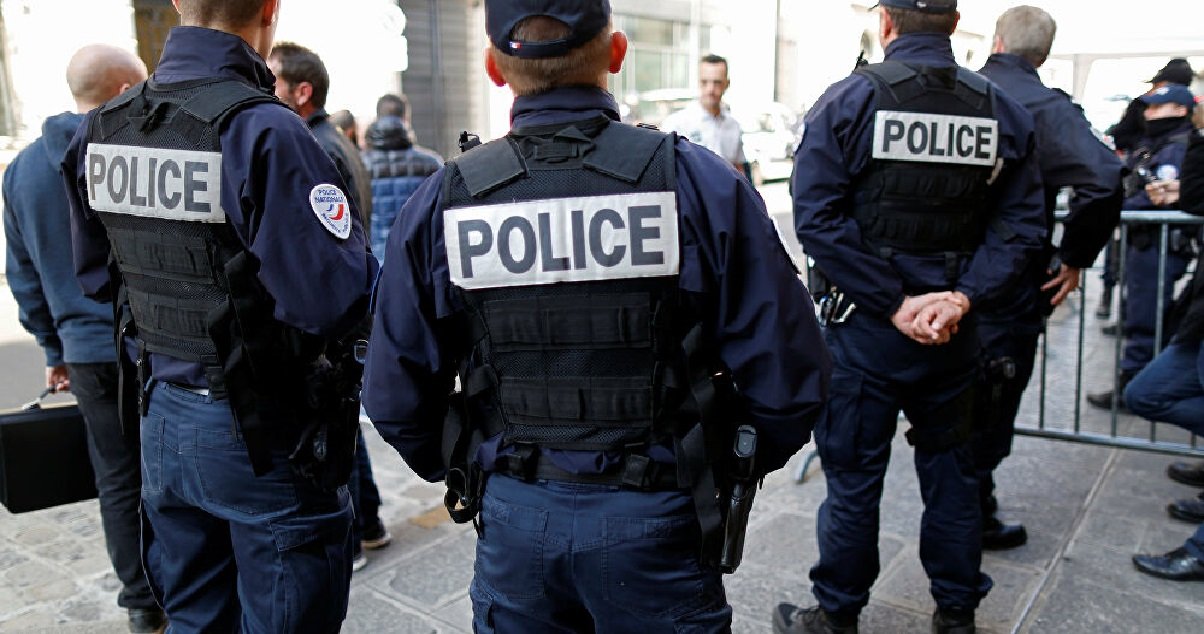 police 1.jpg?resize=412,275 - Hérault: cinq jeunes quittent un restaurant sans payer et blessent un bébé au passage