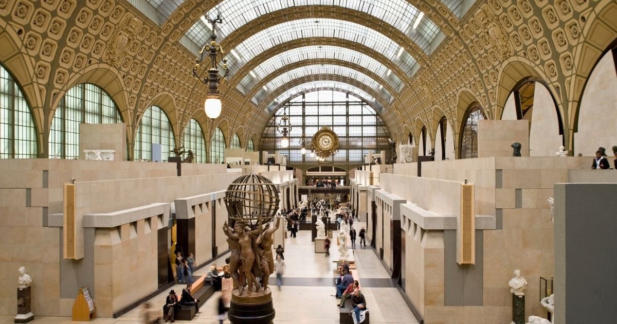 vonjour22.jpg?resize=412,275 - Des Femen manifestent en plein musée d'Orsay