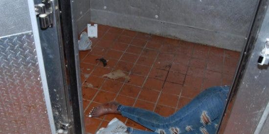 Las escalofriantes fotos de la joven muerta en un congelador hielan la  sangre - PD America