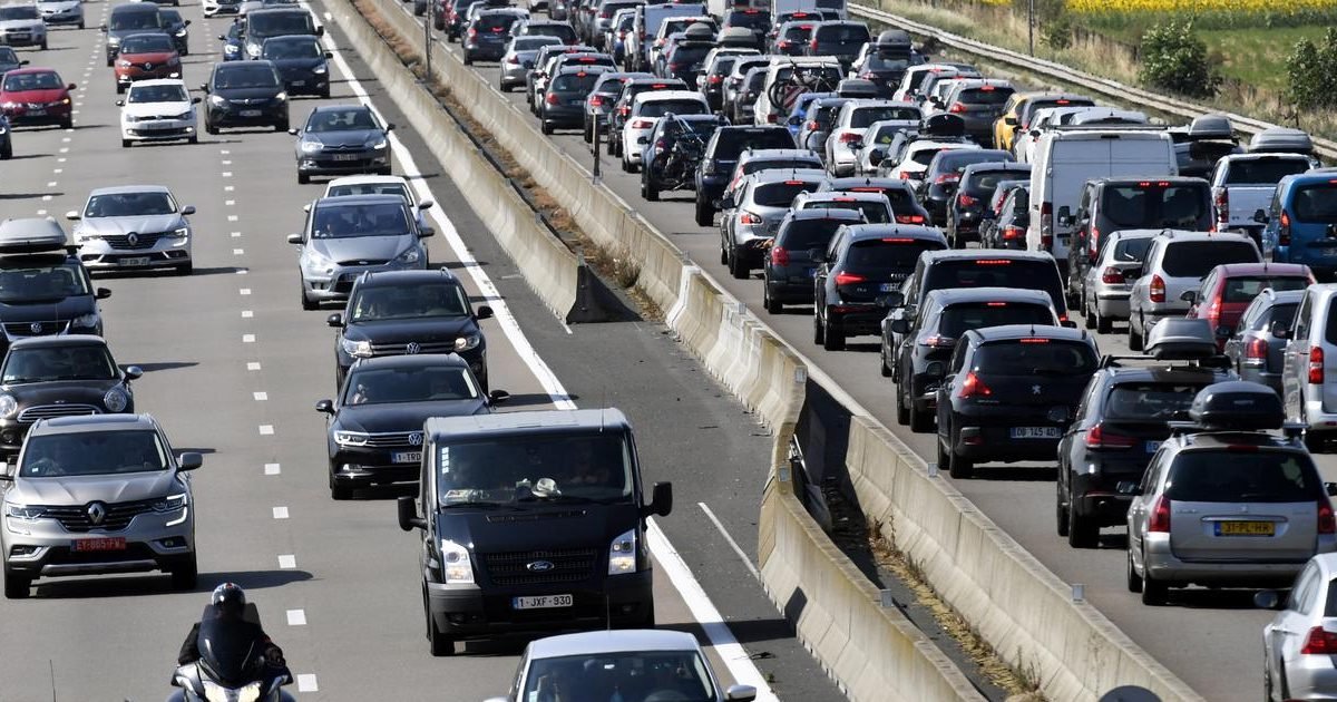 autoroute a7 c81bce 01x e1603921412832.jpeg?resize=1200,630 - Une manifestation pro-Arménie bloque l'autoroute A7 et dégénère