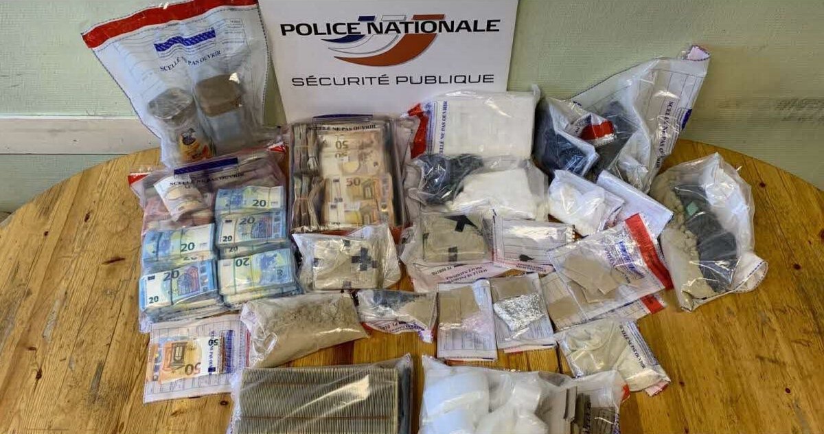 drogue.jpg?resize=1200,630 - Courbevoie: des dizaines de kilos de drogues et des centaines de milliers d'euros saisis