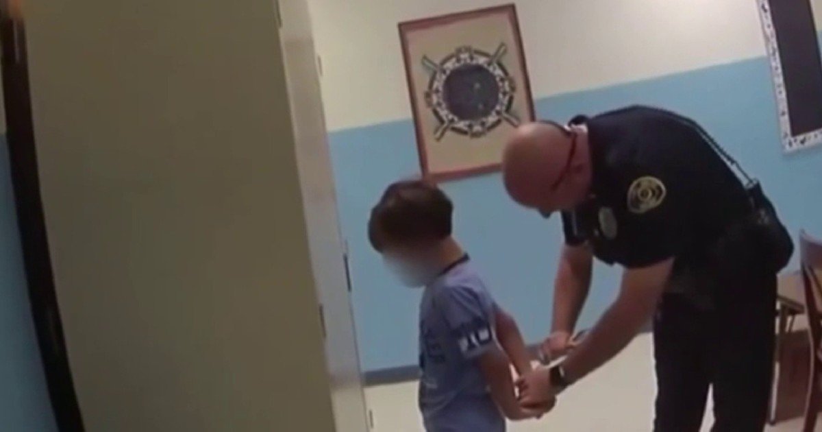 e18486e185aee1848ce185a6 2020 10 16t014033 078.jpg?resize=412,275 - Mother Of 8-Year-Old Boy Who Was Handcuffed At School Files Civil Rights Lawsuit Against His Teachers And School District