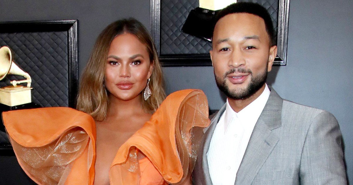 e18486e185aee1848ce185a6 27.jpg?resize=412,275 - Celebrities Voice Support For Chrissy Teigen And John Legend After Pregnancy Loss