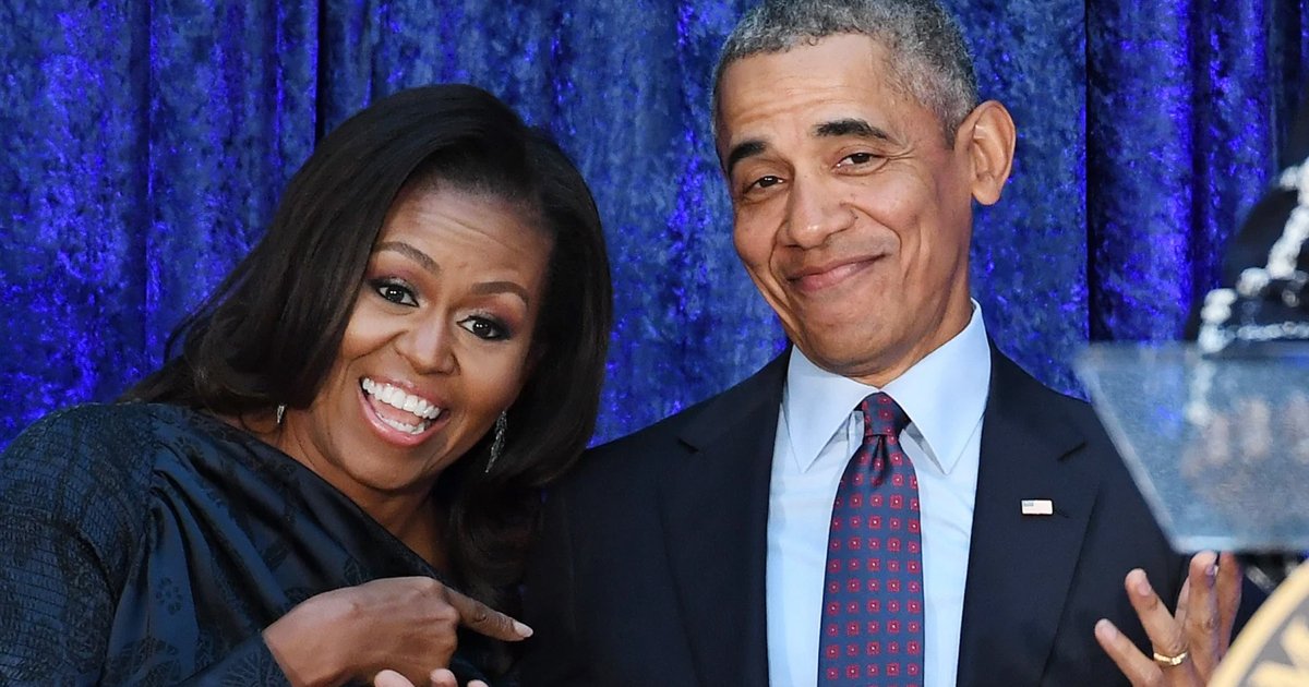 fdfsdfsdfsf.jpg?resize=412,275 - Barack & Michelle Obama Titled "The Most Admired Man and Woman" In The World