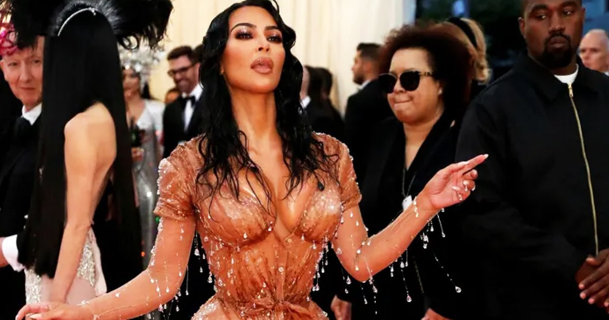 gggggggggg.jpg?resize=1200,630 - Kim Kardashian Says She Makes More Money On Instagram Than The Reality Show KUWTK