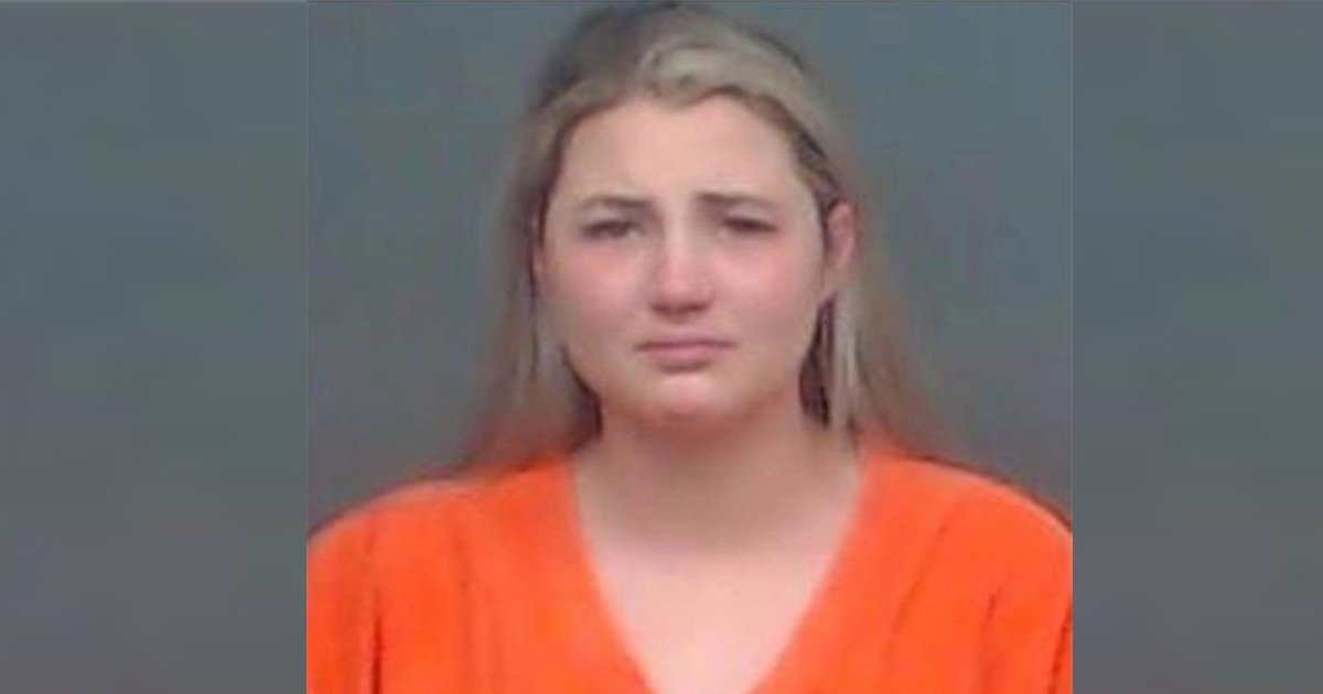 hhhhhsdf.jpg?resize=412,275 - School Employee Charged For Sex With Students As Teacher Overhears How One Kid Got Her Pregnant