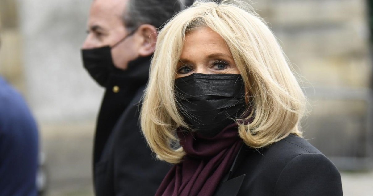 macron.jpg?resize=412,275 - Dans une lettre, Brigitte Macron a rendu un hommage touchant à Samuel Paty