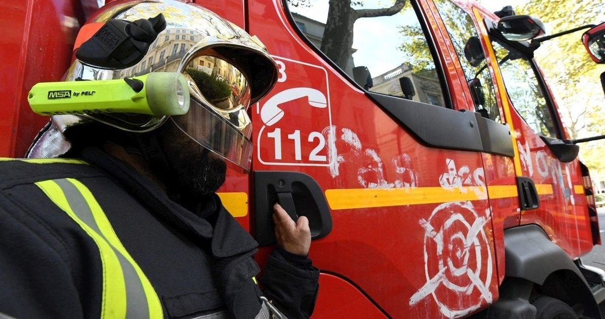 pompiers.jpg?resize=412,275 - Appelés dans un quartier d'Albertville, des pompiers ont été pris pour cible et caillassés