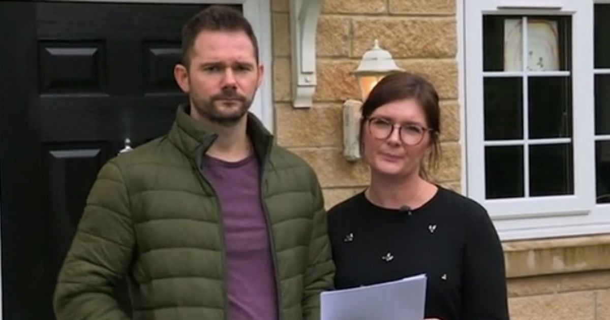 untitled design 3 9.jpg?resize=412,232 - Homeowners Find Out Their Newly-Built Homes Are ‘Worthless’ After Moving In