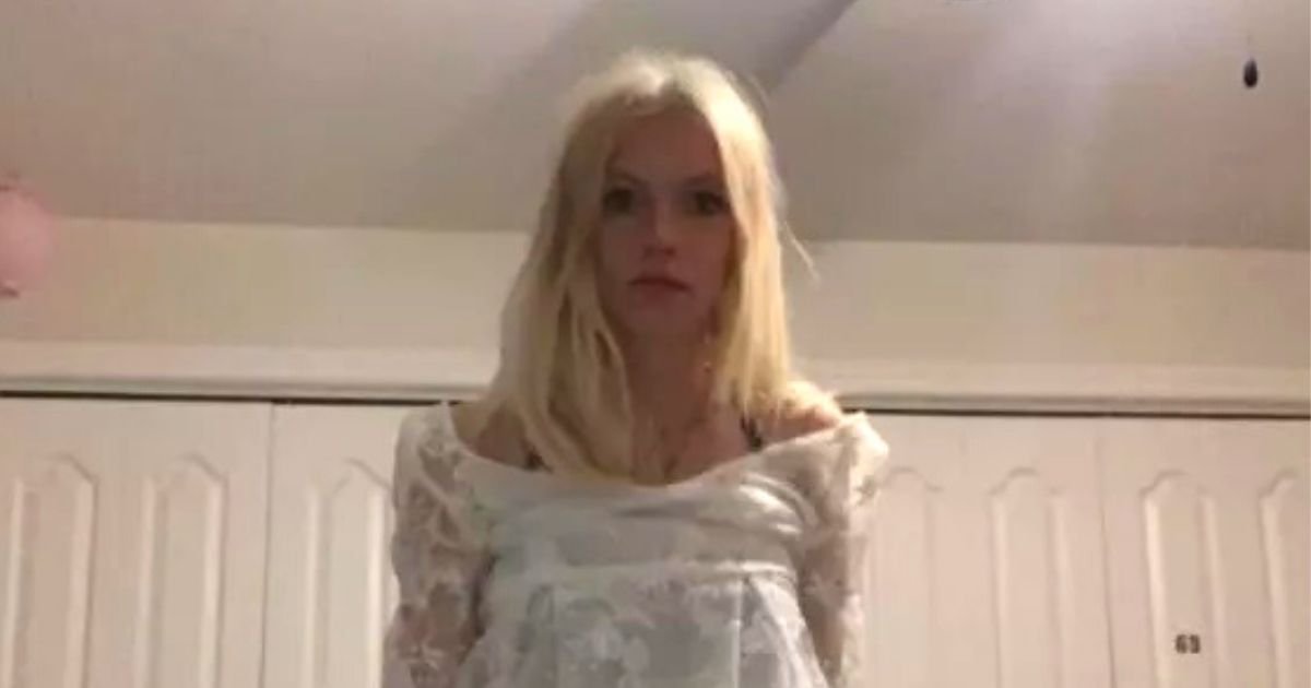 untitled design 4 6.jpg?resize=412,232 - Bride 'Heartbroken' After Receiving Wedding Dress That Looked Nothing Like What She Ordered