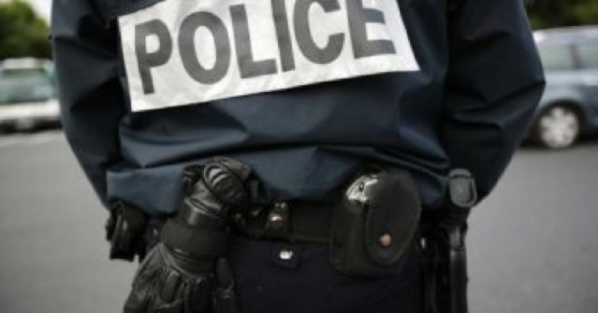 13 police.jpg?resize=1200,630 - Essonne: un homme menaçant de "venger le prophète" a été interpellé près d'une école
