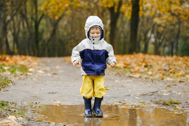 Los mejores juegos con niños para días de frío y lluvia