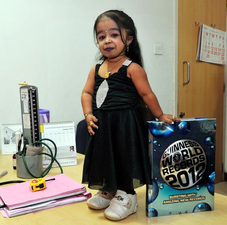 smallest woman in the world