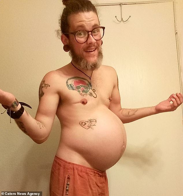 Wyley Simpson, transgender man, gives birth to baby boy | Daily Mail Online