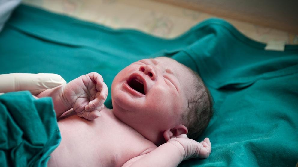 Una enfermera confiesa que intercambió por diversión más de 5000 bebés en Zambia