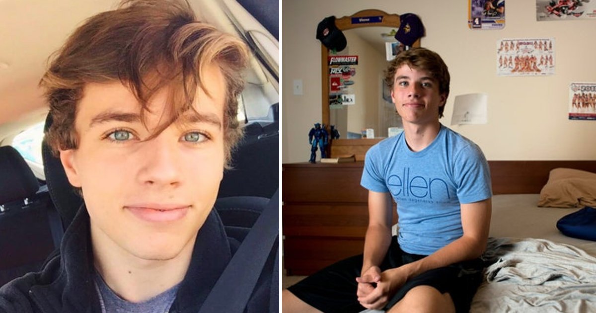 asdf 1.jpg?fit=1024%2C538&ssl=1&strip=all - Who Is Alex From Target And Why Is Teen Twitter Going Head Over Heels For Him?