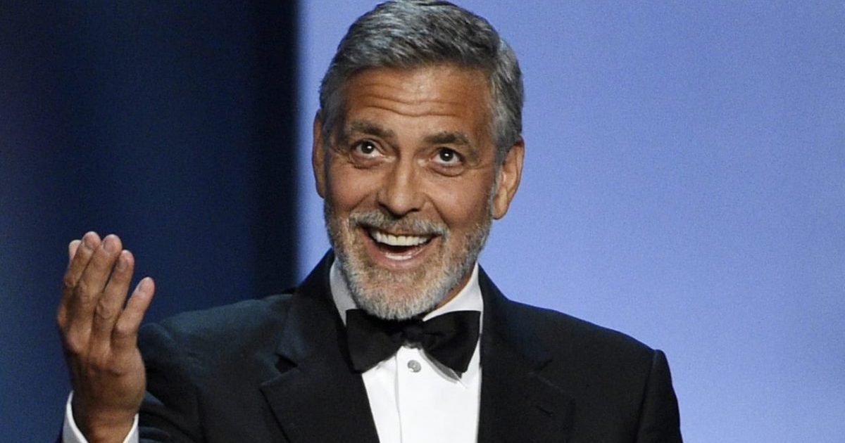 de24 news e1605700967276.jpg?resize=412,275 - Ami en or : George Clooney a donné un million de dollars à 14 amis