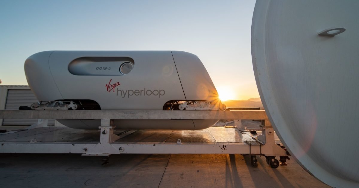 download 4 e1605043526670.jpeg?resize=1200,630 - "Virgin Hyperloop" effectue son premier test avec des passagers humains