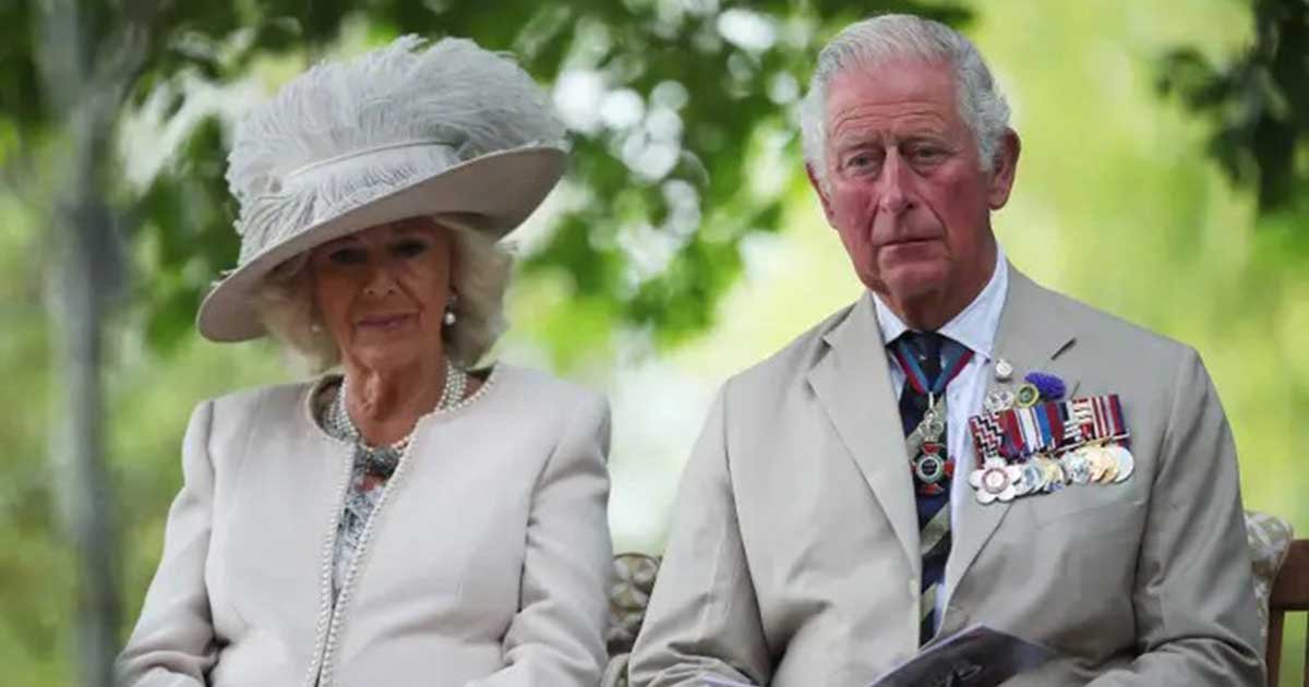 sub buzz 21885 1606150976 23.jpg?resize=1200,630 - Trolls Attack Prince Charles And Camilla Over False Portrayal On 'The Crown'