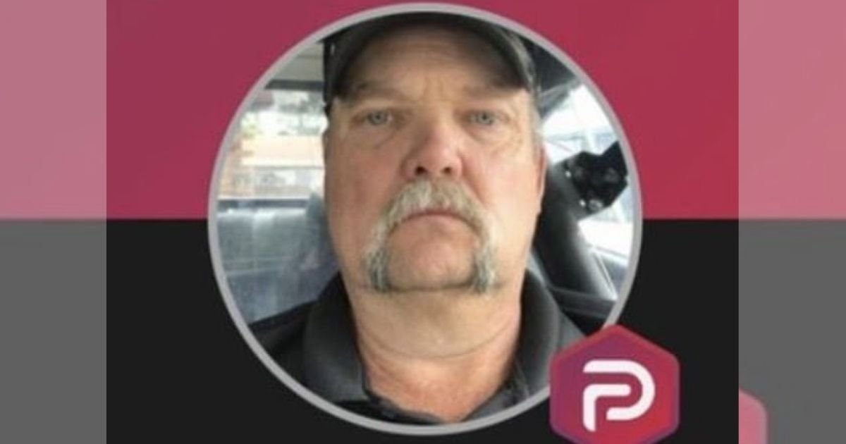 untitled design 4 6.jpg?resize=412,232 - Police Chief Resigns After Threatening To Shoot Protesters And Encouraging Violence