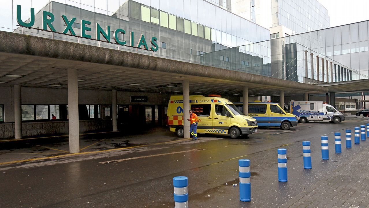 Las urgencias repuntan en el Hospital Clínico y el CHUS supera las 950  camas ocupadas