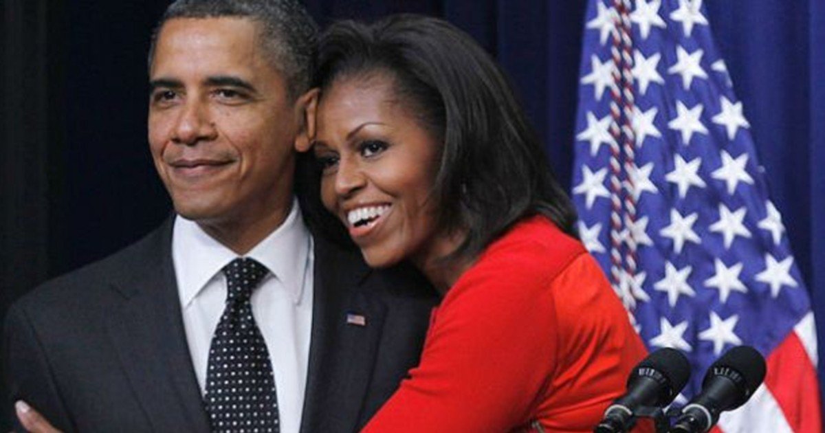 e18486e185aee1848ce185a6 2020 10 12t014402 116 4.jpg?resize=1200,630 - Barack & Michelle Obama Titled "The Most Admired Man and Woman" In The World